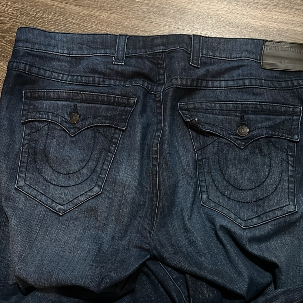 True Religion Ricky Relaxed Straight Jean - Picture 6 of 6